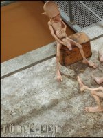 A város alatt 3. rész - Erotikus képregény - 33. oldal