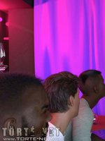 Fekete fickók fehér nőben - A nászút 2. rész - Erotikus képregény - 53. oldal Fekete fickók fehér nőben - A nászút 2. rész - Erotikus képregény - 53. oldal