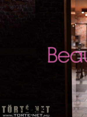 Szépségszalon 4. rész - Erotikus képregény - 1. oldal Szépségszalon 4. rész - Erotikus képregény - 1. oldal