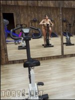 Gisela az edzőteremben - Erotikus képregény - 12. oldal