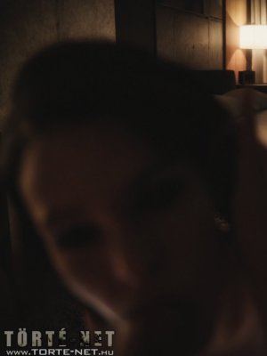 Jill Valentine kalandjai 2. rész - Erotikus képregény - 2. oldal