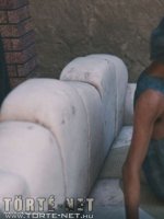 Sikátor 1. rész - Erotikus képregény - 12. oldal