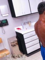 Hármasban az orvosi rendelőben - Erotikus képregény - 31. oldal